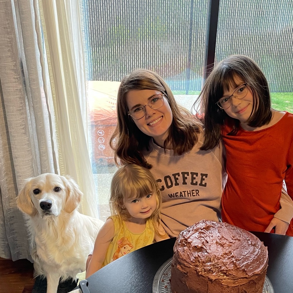 Meet your Posher, Elyse